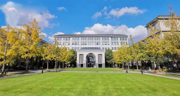 about_pic副本.jpg about_pic副本.jpg