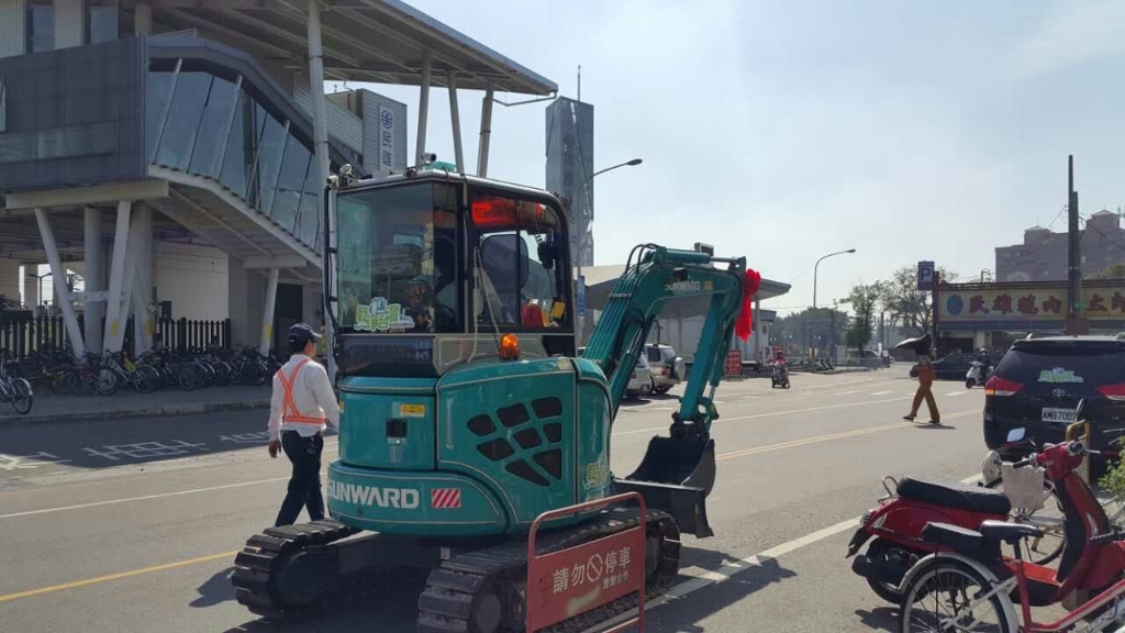 ���x�г������ǹ��ɶԹ��������ھ����̨���