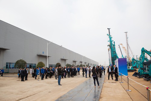 ����װ��ʢ��������ʮ���������ǹ��ɶԹ������ܺ�����