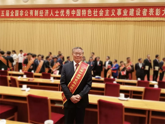 ���ޣ����³����廪���ڻ����������й���ɫ���������ҵ�����ߡ�