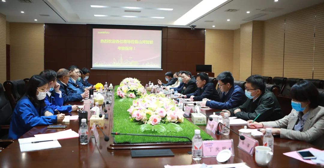 ���Ĺ�������������ΰһ�е����ǹ��ɶԹ�������