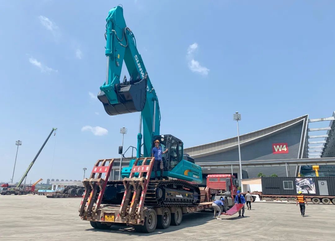 ������չ��2021�곤ɳ���ʹ��̻�еչ����ʱ���ǹ��ɶԹ�������չ��������ǰ��͸