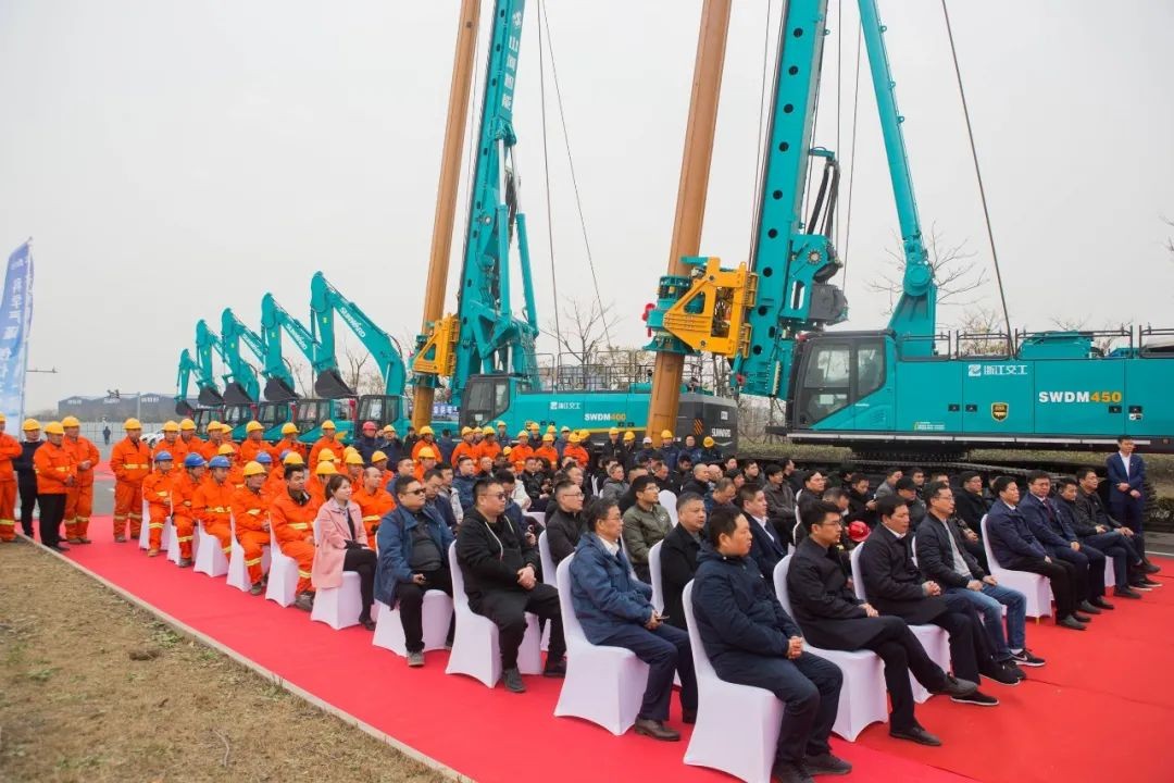 �ǹ��ɶԹ����������������ȫ�ν��й������ǻ۸��ٹ�·