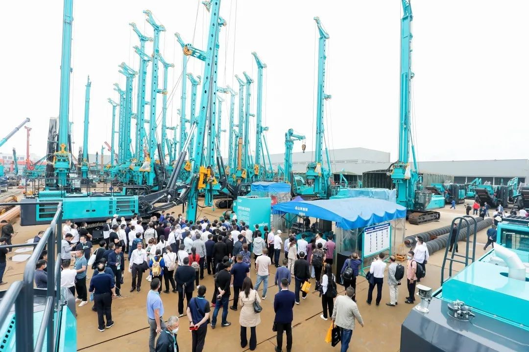 ������ʢ�硱��ɳչԲ���չ٣��ǹ��ɶԹ�������չ�����㾫�ʻ���