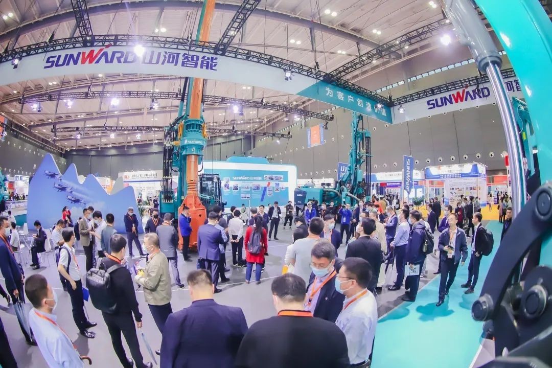 ������ʢ�硱��ɳչԲ���չ٣��ǹ��ɶԹ�������չ�����㾫�ʻ���