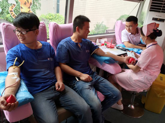 ѪҺ�������Ҵ󰮸ж��ǳǡ������ǹ��ɶԹ�������2016�������޳���Ѫ�˶�