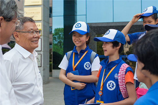 ���������������ת�ǹ��ɶԹ������ܡ����ܡ�װ��