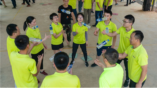 �������� ǿִ�� ��߶ȡ�2019�ǹ��ɶԹ��������ھ��Ӫ����˾��չѵ��Ӫ˳�쿪չ