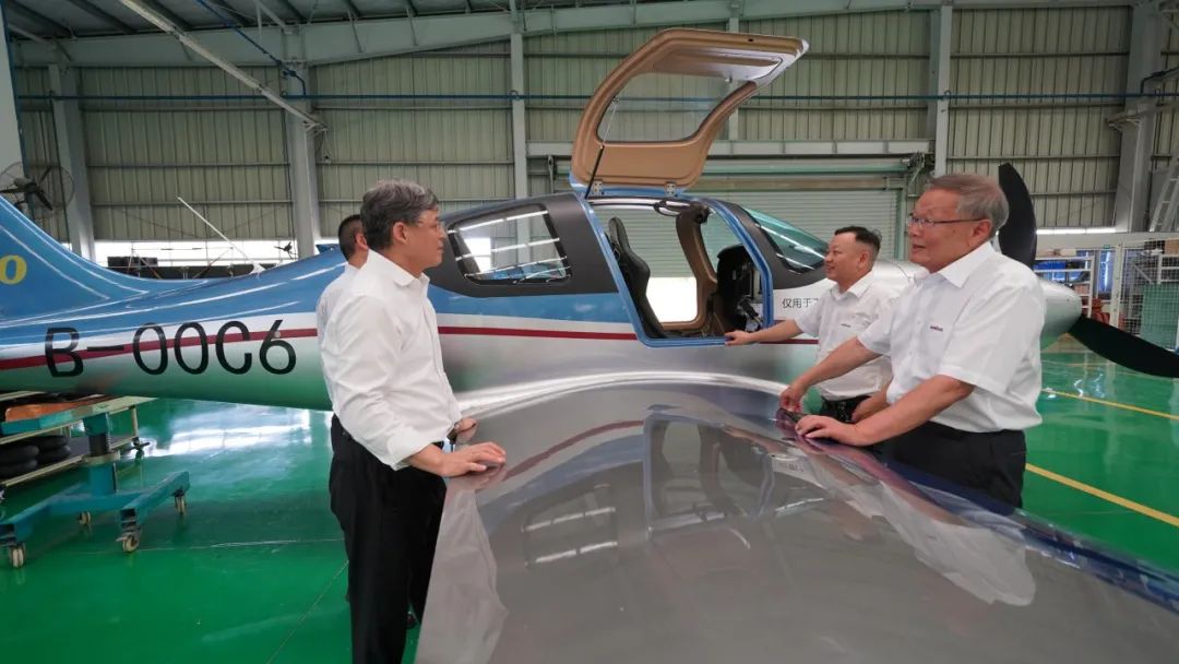 �й����ú��վ��ܹ���ʦ��ʱ���ʶӿ�������ǹ��ɶԹ����Ƽ�