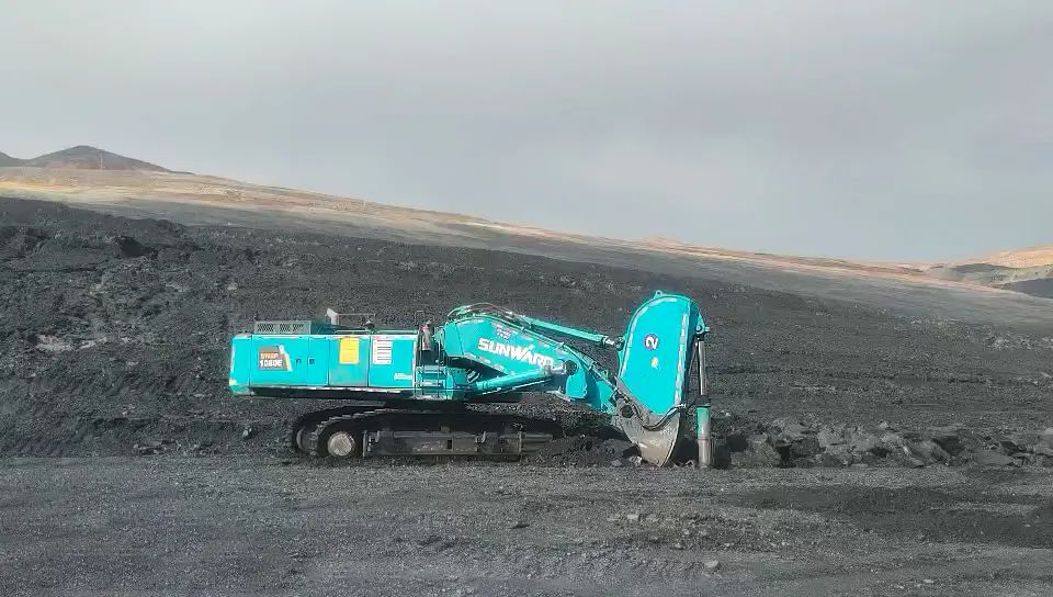 �����ǻۿ�ɽ���ǹ��ɶԹ������ܾ����½�վ��ɽ�ͻ����л�