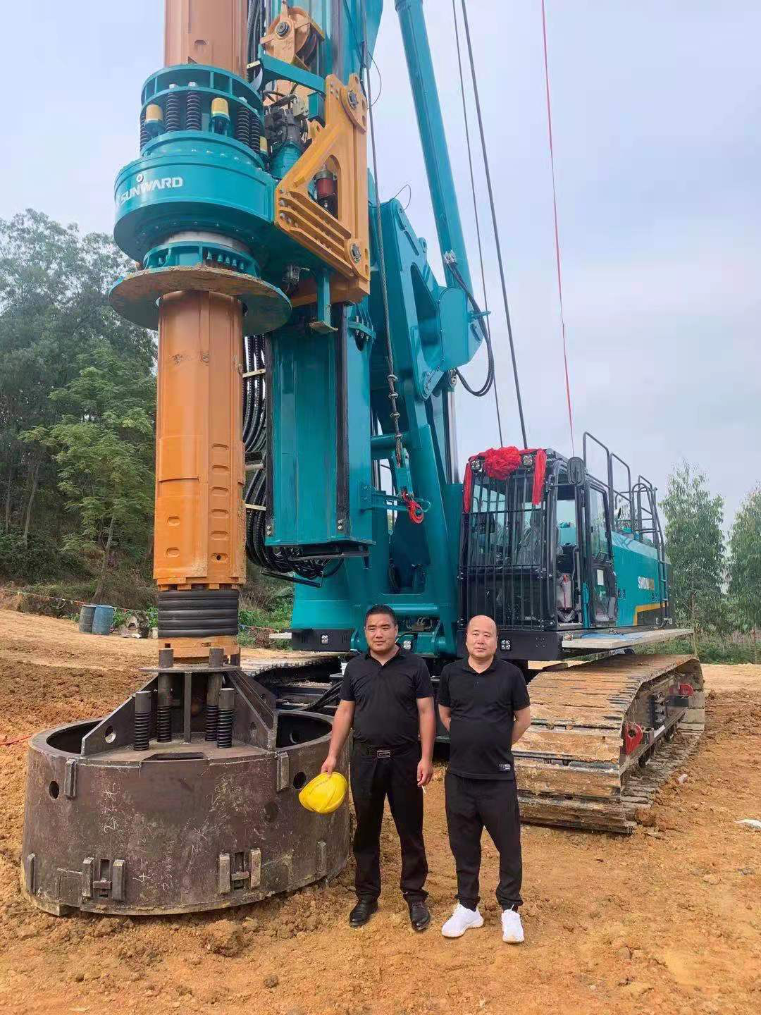 �������Ͻ��ϣ��ǹ��ɶԹ���������������ν������������Ķ� | ����绪��Ư���ǹ��ɶԹ�����4��