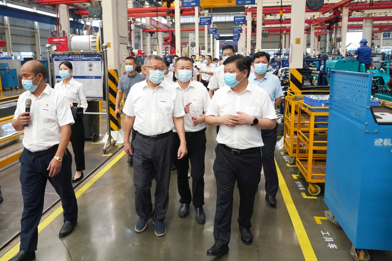 ��ɳ��ί��Ǹ����������ǹ��ɶԹ�������