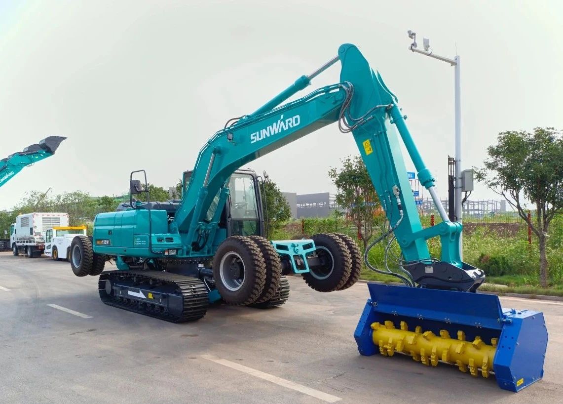 海内首台!糖果派对官网智能15吨级轮履两用开带机乐成下线