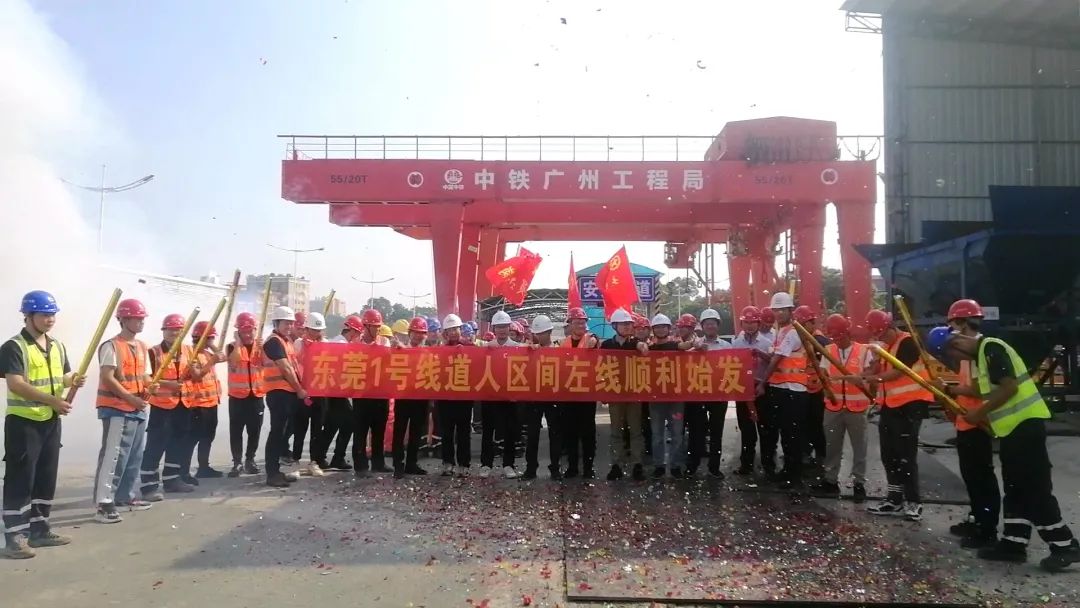 ����������ǹ��ɶԹ���32�ţ���������ս��ݸ����1����