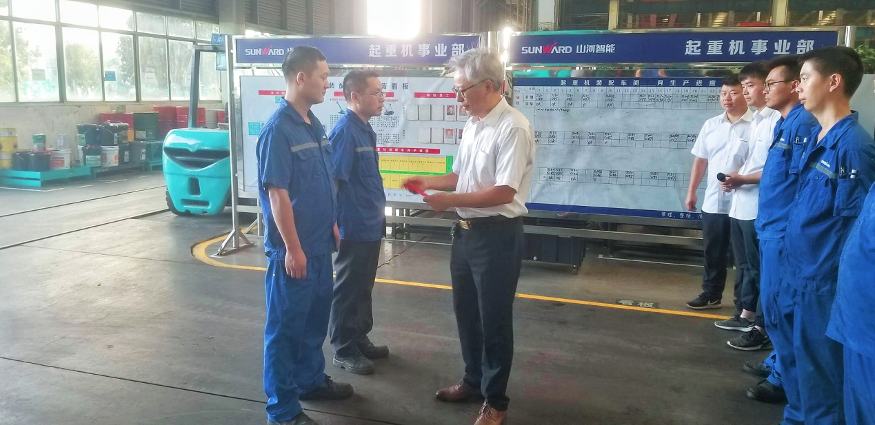 图集 |超12万元“带岗津贴”发放!为这些导师点赞