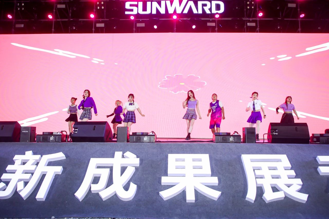 ��չ�����֣��ǹ��ɶԹ�������Ч��չʾ�������ʱ����Ϯ