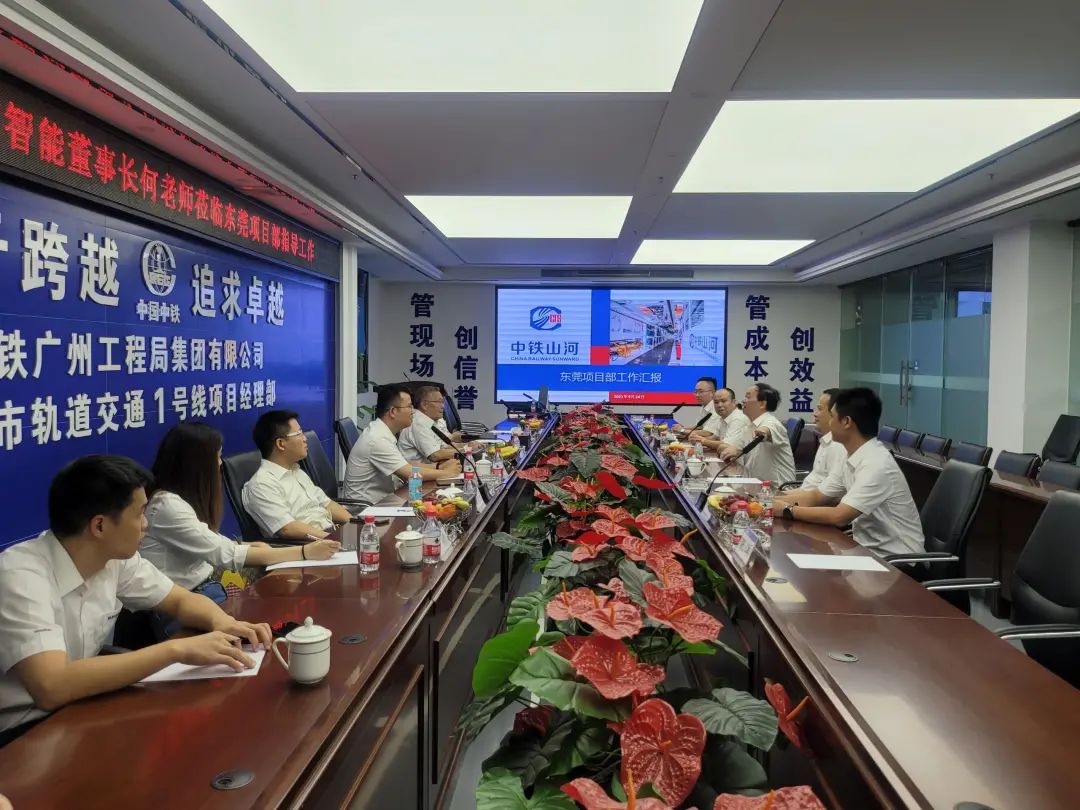 ���廪���������ǹ��ɶԹ�����ݸ��Ŀ��ʩչ��װ��+����+ʩ����������һֱ������ǿ