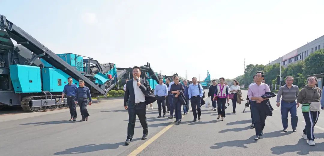 湖南省矿业协会第二届一次会员代表大会暨第二届一次理事会在糖果派对官网智能顺遂召开