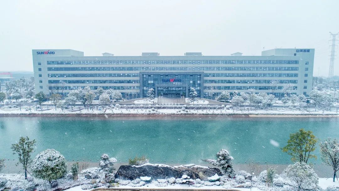 ��ѩ����������������ѩ���ǹ��ɶԹ�����