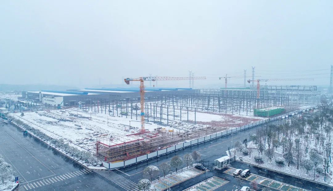 ��ѩ����������������ѩ���ǹ��ɶԹ�����