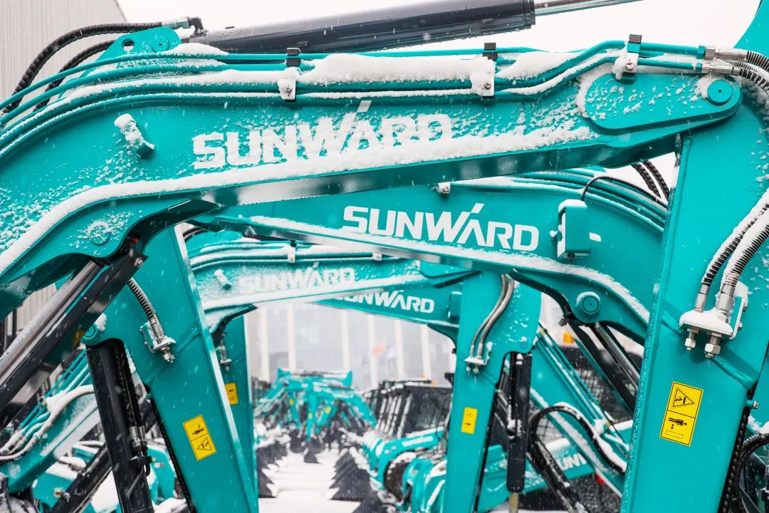 ��ѩ����������������ѩ���ǹ��ɶԹ�����