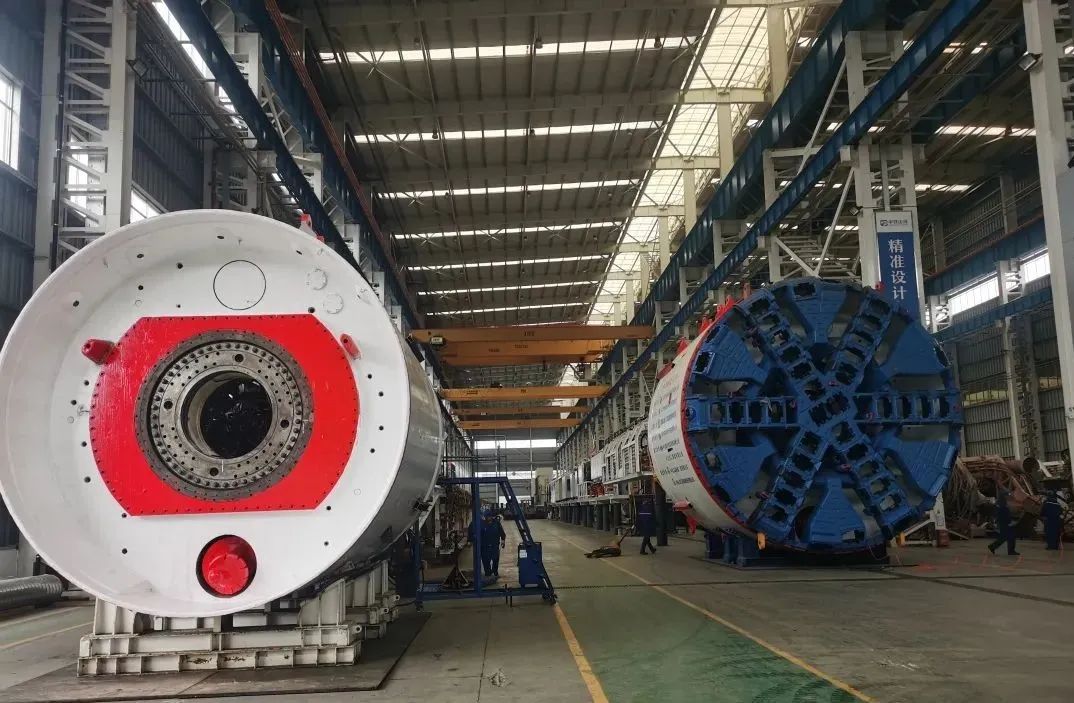 直击生产一线!中铁糖果派对官网复工复产忙