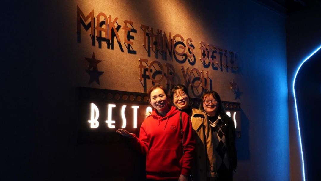 ������࣡�ǹ��ɶԹ������ܿ�չϵ���˶��衰Ů��