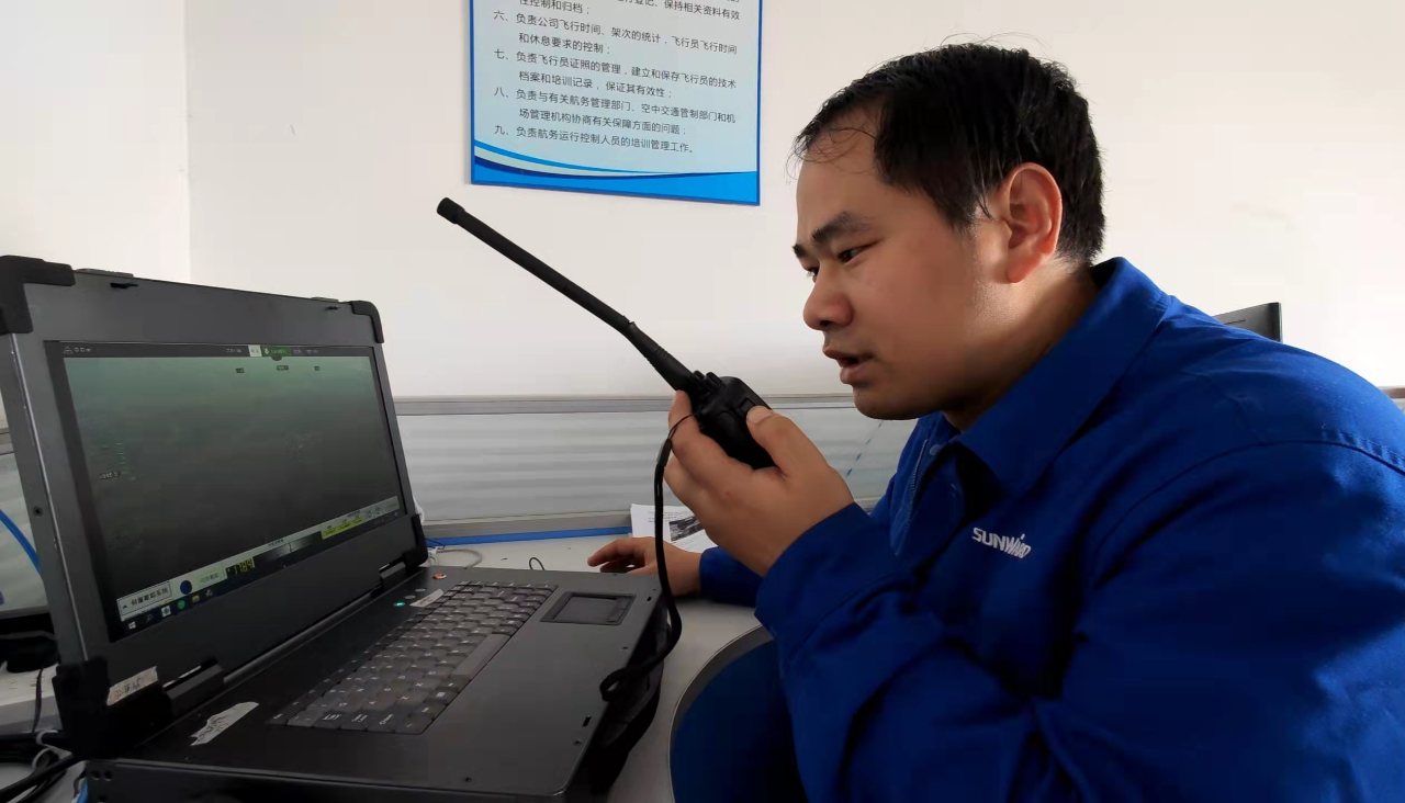 �������������Ϻ���Ӧ����Ԯ���ǹ��ɶԹ�������չ�֡��ǹ��ɶԹ������ʡ�