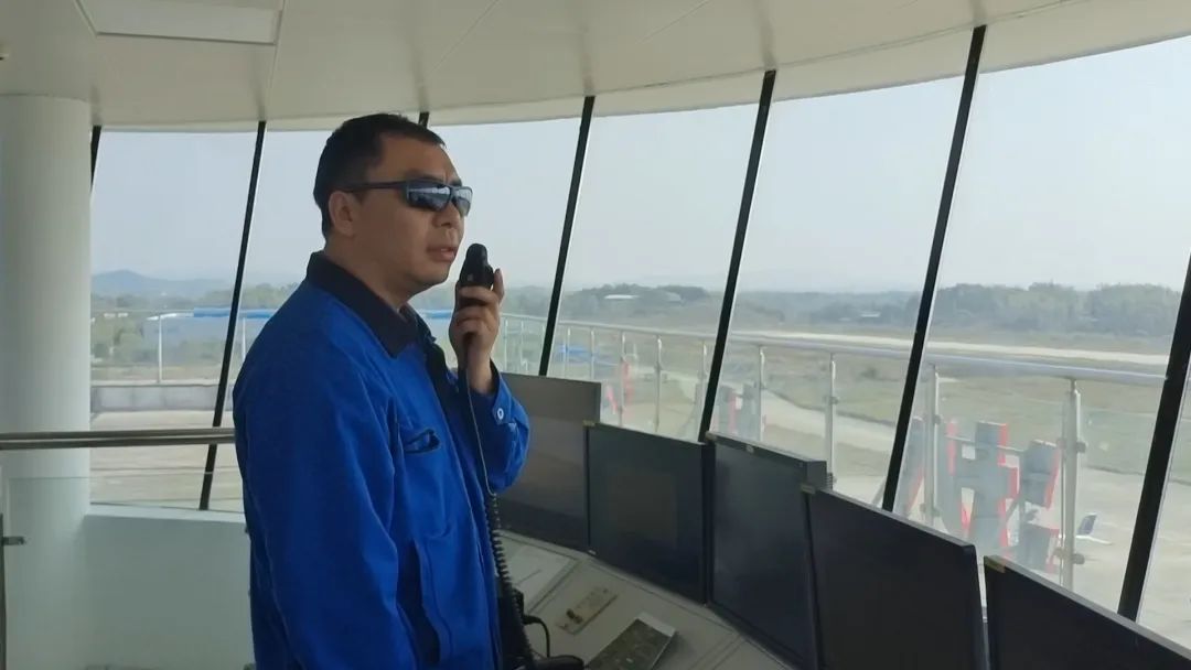 åÐÒ£ÐͬÏÔÉíÊÖ£¡ºþÄϺ½¿ÕÓ¦ÇÀ¾ÈÔ®¶ÓÌǹûÅɶԹÙÍø»ú×é¿ªÕ¹ÌØÇé´¦Öóͷ£Ó¦¼±ÑÝÁ·