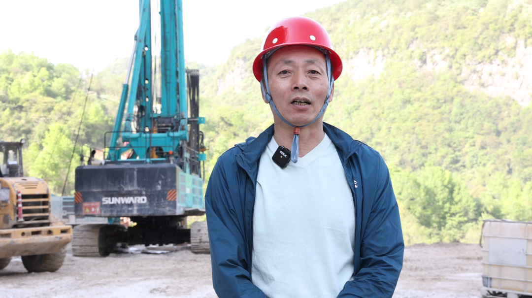 展现施工“奇效”!糖果派对官网智能旋挖钻机强势助力炉慈高速公路建设