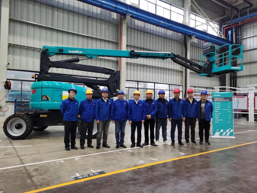 ÐÐҵͬ¼¶±ð²úÆ·Ö®×ÌǹûÅɶԹÙÍøÖÇÄÜÓÖÒ»¿îÇú±Ûʽ¸ß¿Õ×÷ҵƽ̨ÀÖ³ÉÏÂÏß