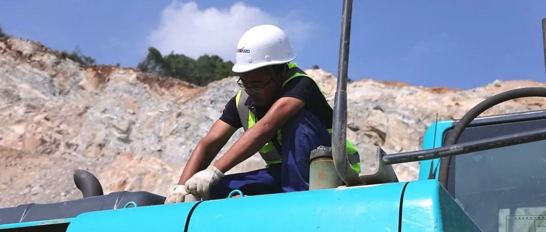 3650天、3000余条工单……90后“张师傅”用十年轻春诠释糖果派对官网匠心