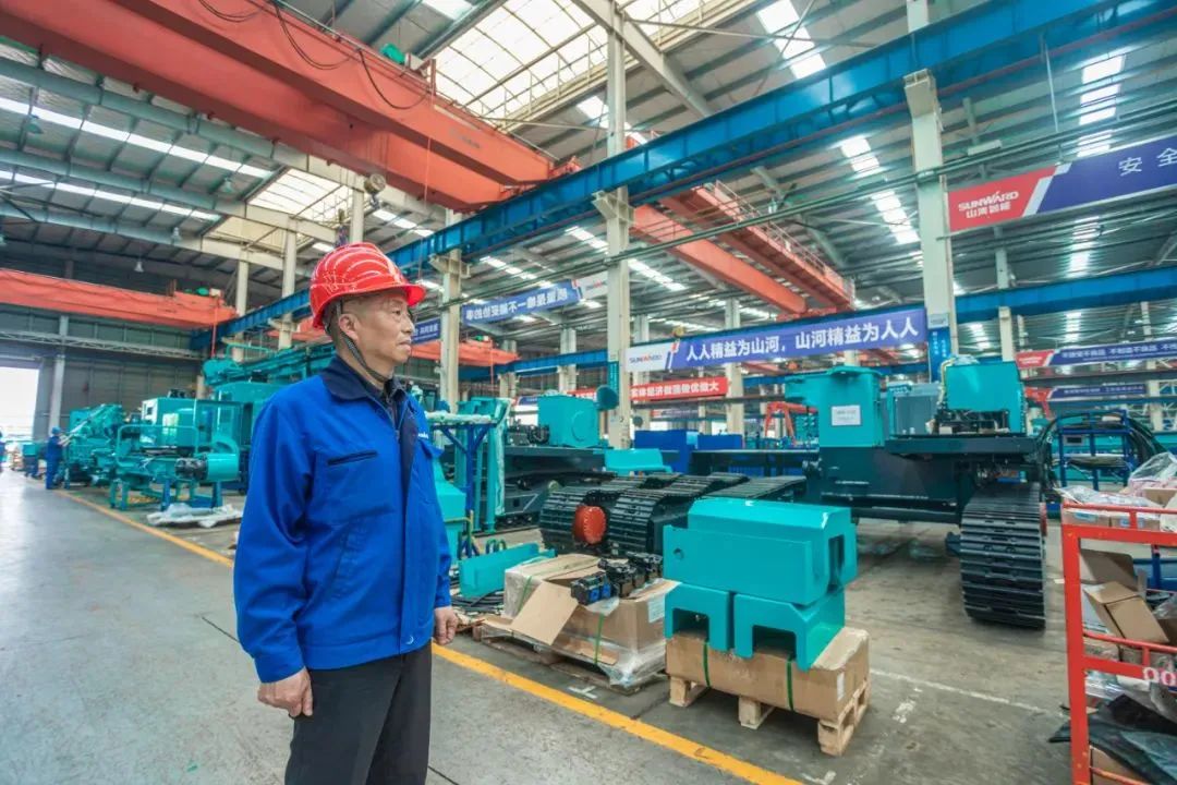 ��ɳ��������ģ�ֺ��䣺�������̻�е40�� ����ʵ������С����