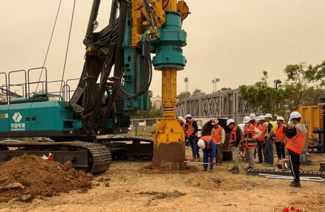 �ǹ��ɶԹ���-׷�󿵽�,����һ������