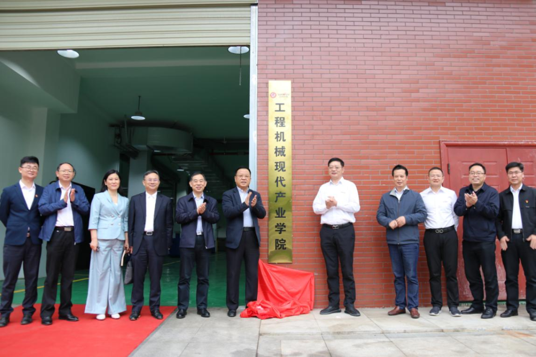 �ǹ��ɶԹ���-׷�󿵽�,����һ������