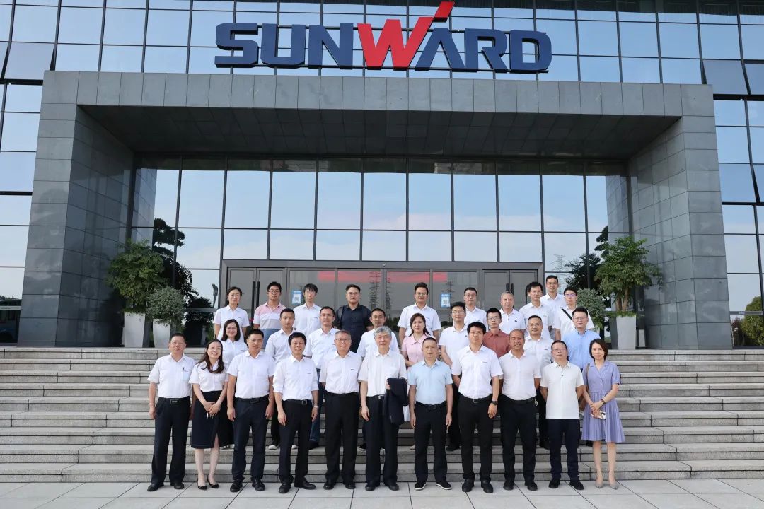 ��������������δ������2022Ժʿר�ҳ�ɳ�С��߶�װ���������������л�ʢ�����