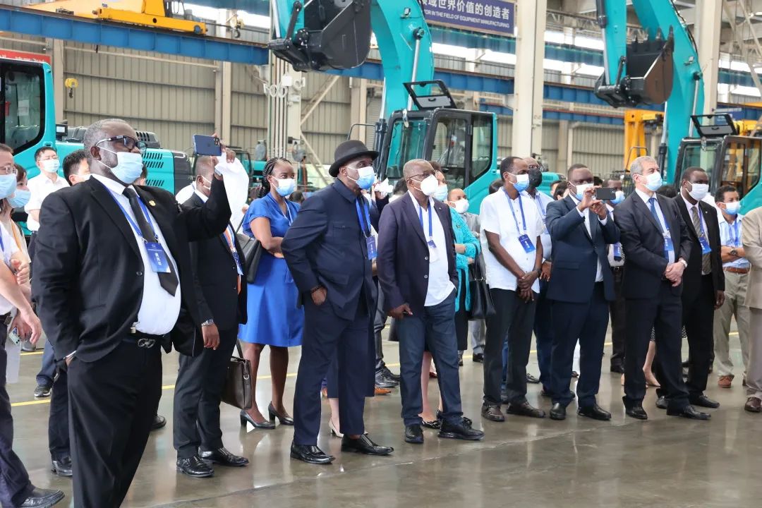 �ǹ��ɶԹ���-׷�󿵽�,����һ������