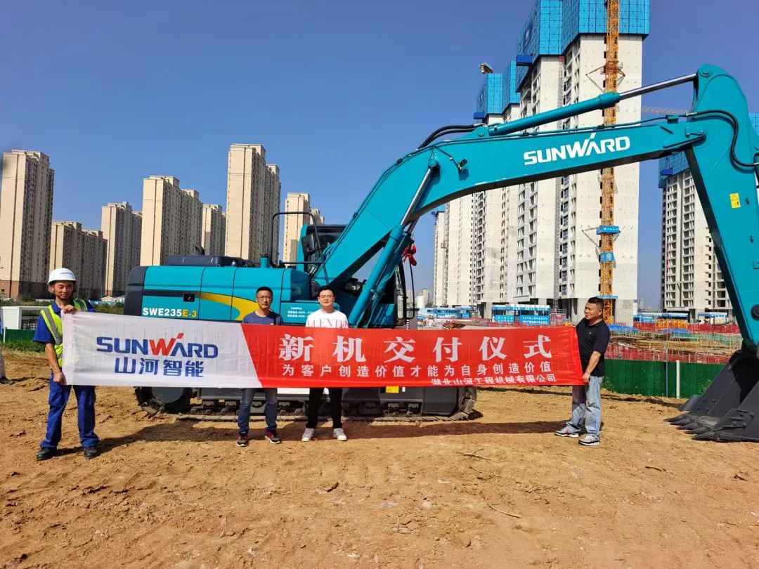 全款拿下!糖果派对官网智能挖掘机奔赴工地一线