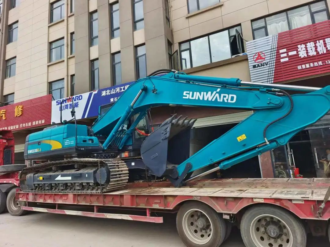 全款拿下!糖果派对官网智能挖掘机奔赴工地一线