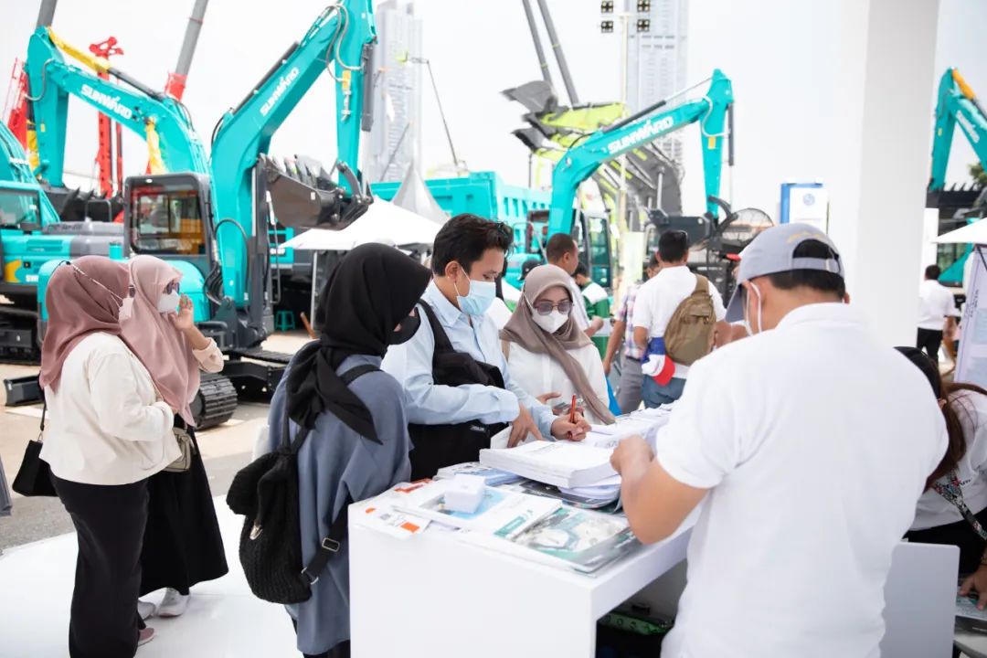 �ǹ��ɶԹ���-׷�󿵽�,����һ������