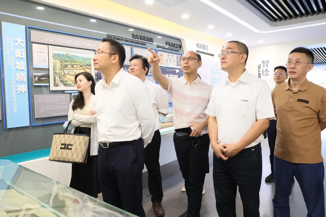 广州工控副总司理张劲泉调研糖果派对官网智能