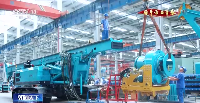 ÑëÊÓ¡¶¶·ÕùÕß¡¤ÕýÇà´º¡· | ÖìÕñУºÀøÖ¾Á¢Òì ×°±¸±¨¹ú