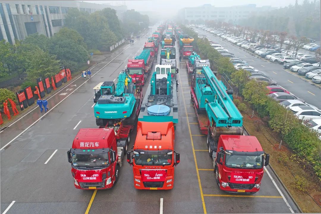 �¾���ƪ�������������ǹ��ɶԹ������ܳ�200̨��װ�����з���