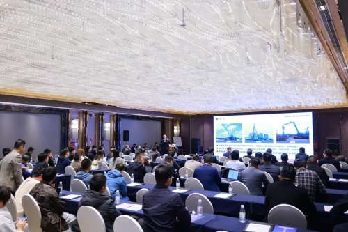 �ǹ��ɶԹ���-׷�󿵽�,����һ������