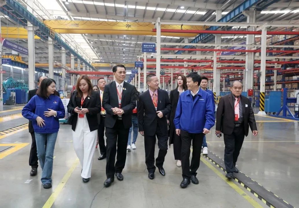 泰国代表团到访糖果派对官网智能