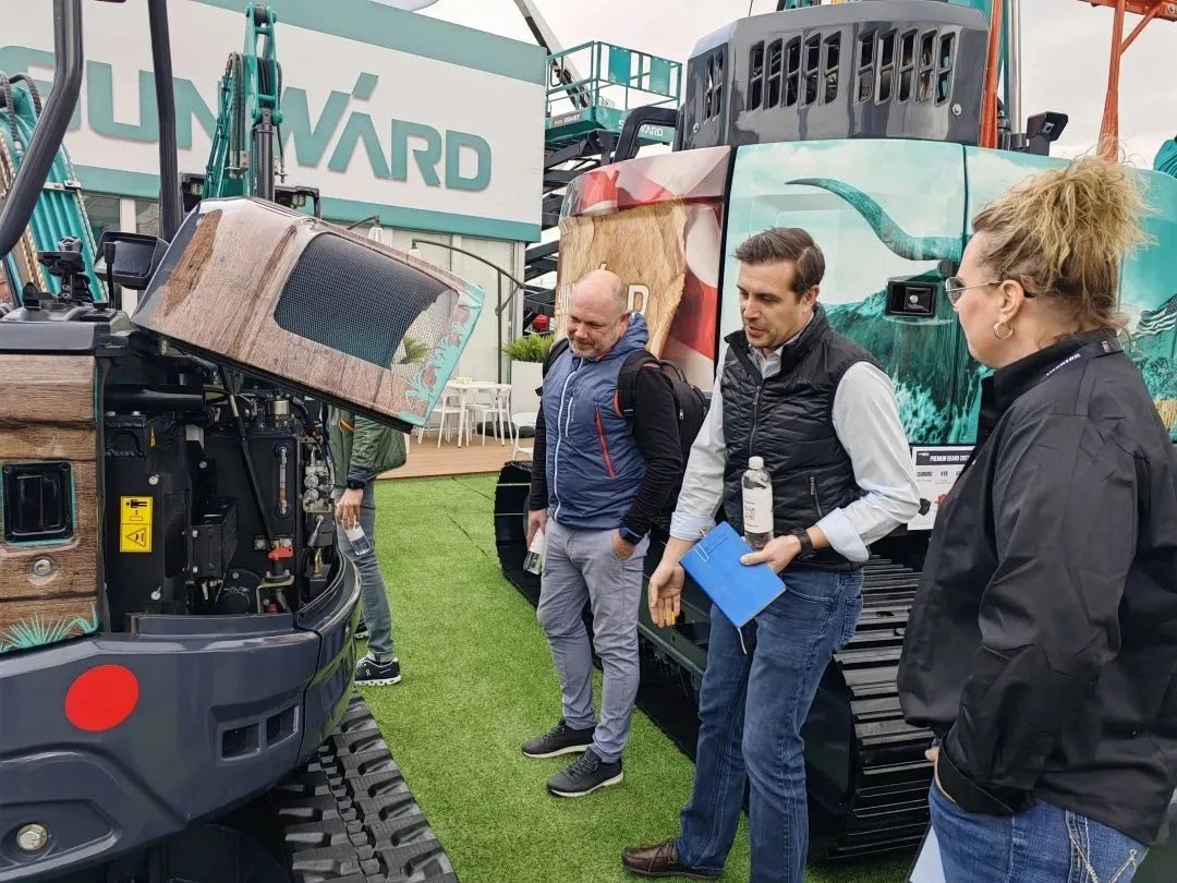 ��չֱ�� | ����쭡��������ǹ��ɶԹ�������������չʾ�й�����Ӳʵ��