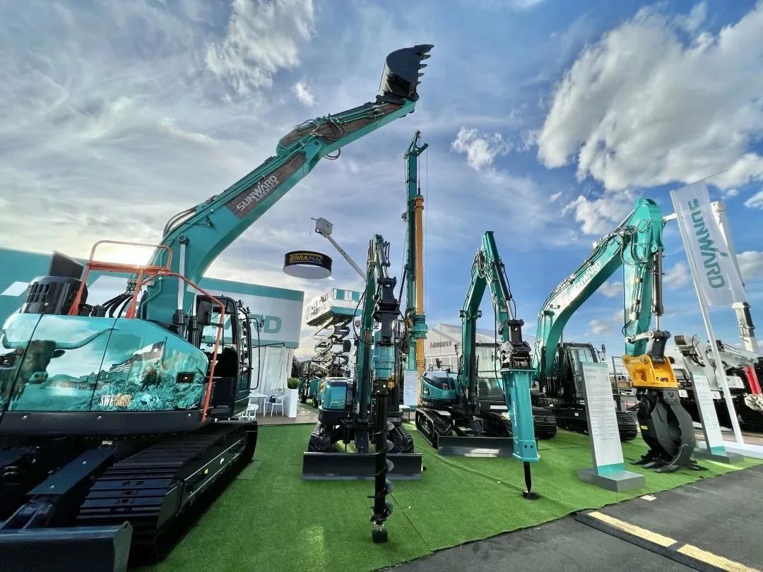 ��չֱ�� | ����쭡��������ǹ��ɶԹ�������������չʾ�й�����Ӳʵ��