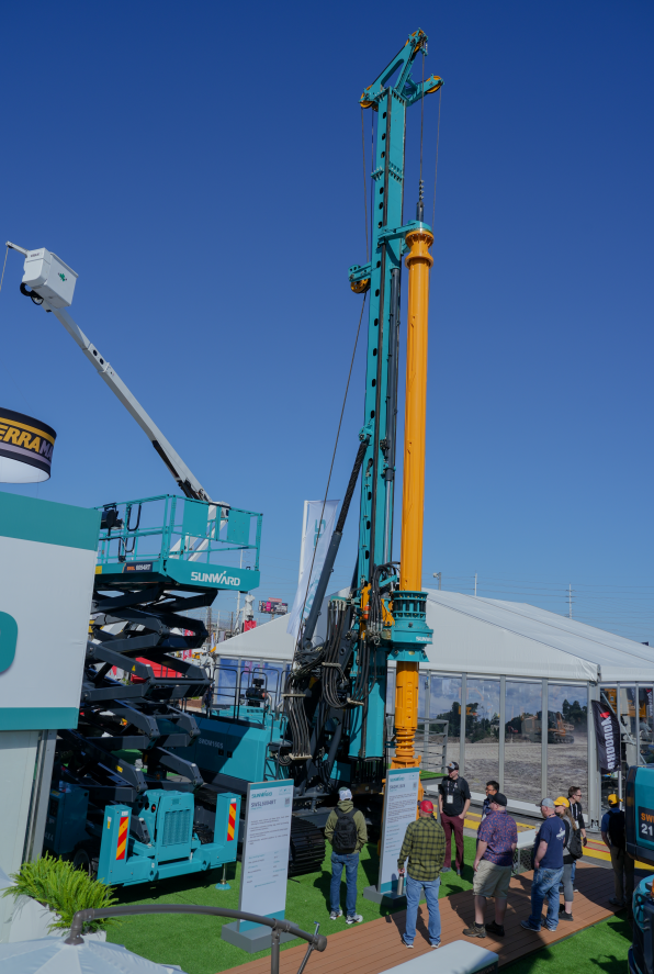 拉展直播 | 推动“中国制造”走向天下!糖果派对官网智能2023美国拉展圆满收官