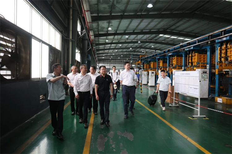 �ǹ��ɶԹ������ܡ�ѧͷ�� ǿ���� ��ʵ�� ���¹������������ѵ���ڹ����ֳɾ���