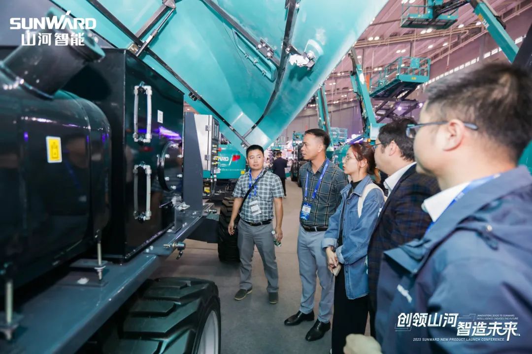 2023 CICEE | �ǹ��ɶԹ�����������2023��ɳ���ʹ��̻�еչ�����ܻ����綯����ƷվCλ